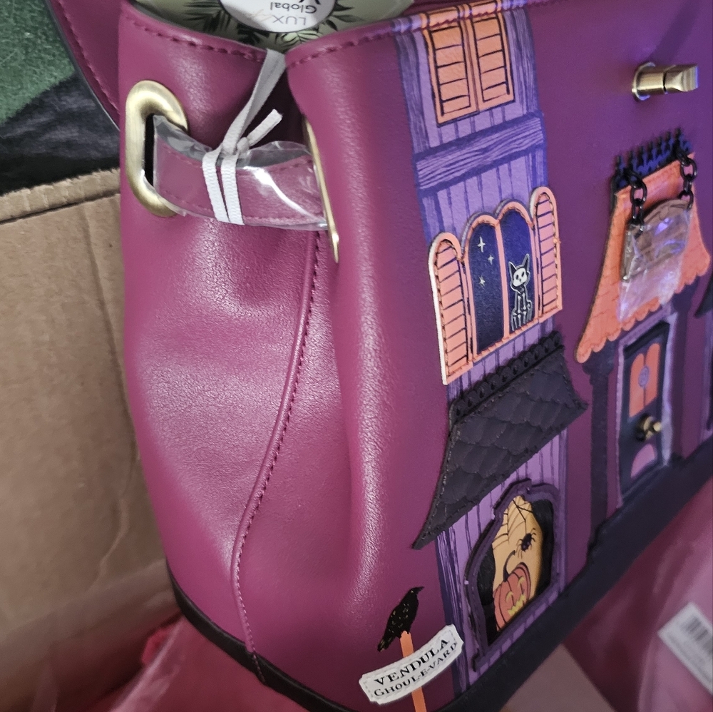 NEW,NEW,NEW WITH TAGS VENDULA LONDON HOLLOWEEN BAG